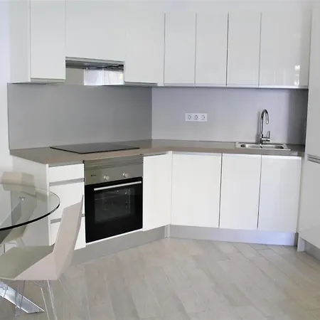 Great 2 Bd With Amazing Terrace Lejlighed
