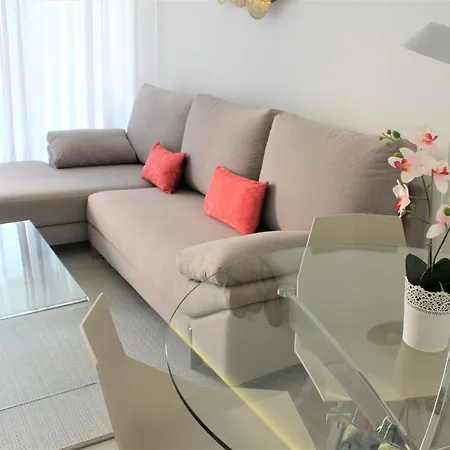 Lägenhet Great 2 Bd With Amazing Terrace *