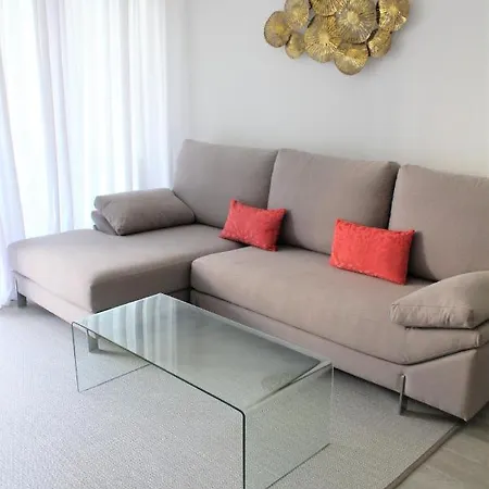 Great 2 Bd With Amazing Terrace Lägenhet *